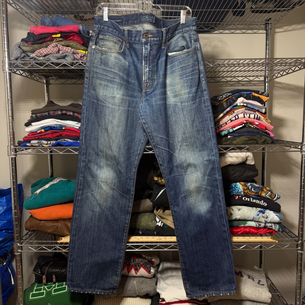 Lucky Brand Jeans Mens 33x32 Blue 363 Vintage Straight Distressed Faded Denim